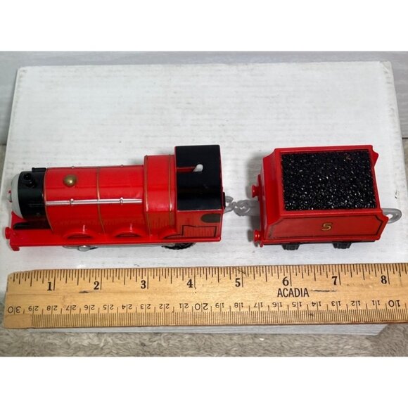 Thomas & Friends James The Red Train Engine & Coal Tender Set 2013 Gullane - Picture 8 of 13